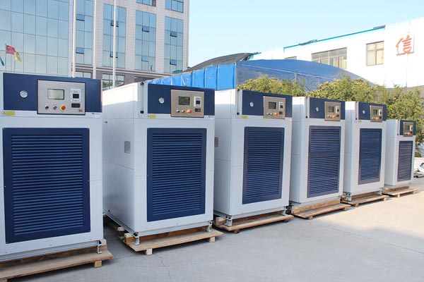 長城科工貿(mào)制冷加熱循環(huán)器 長城科工貿(mào)制冷加熱循環(huán)器