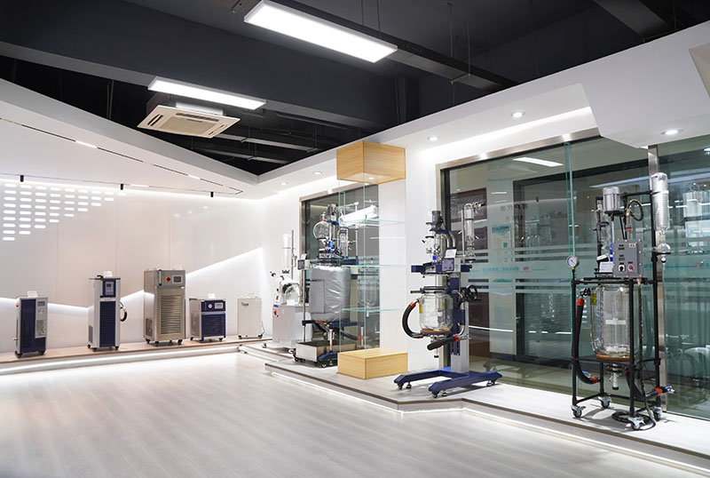 高低溫全封閉循環(huán)裝置專業(yè)生產(chǎn)廠家