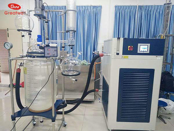 高低溫一體機(jī)使用工作原理，用途特點